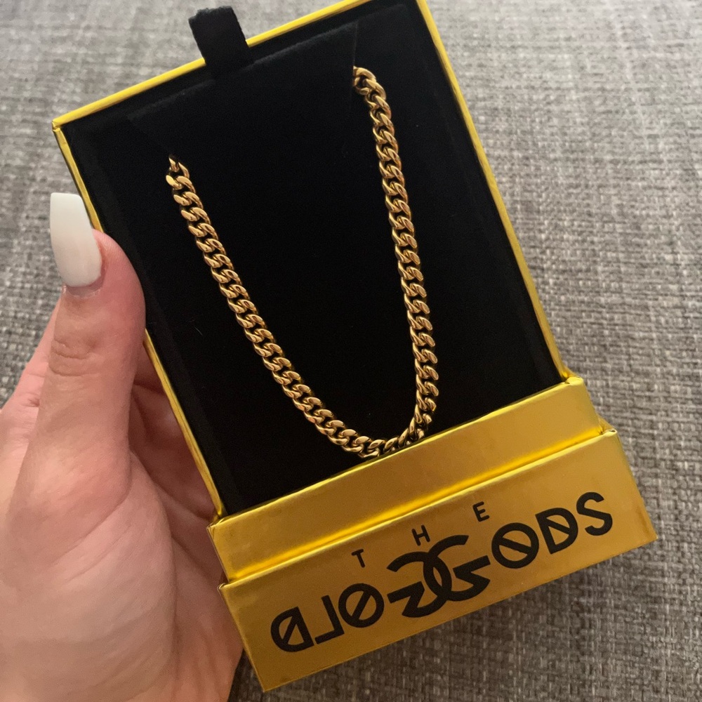 The gold gods 6mm Miami Cuban link chain 18 inch